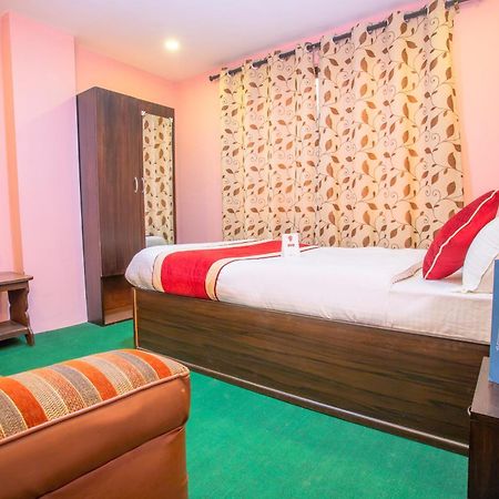 Oyo 137 Hotel Pranisha Inn Pashupatināth 외부 사진