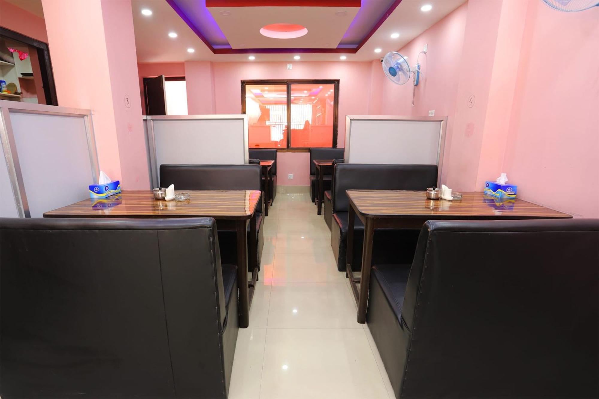 Oyo 137 Hotel Pranisha Inn Pashupatināth 외부 사진